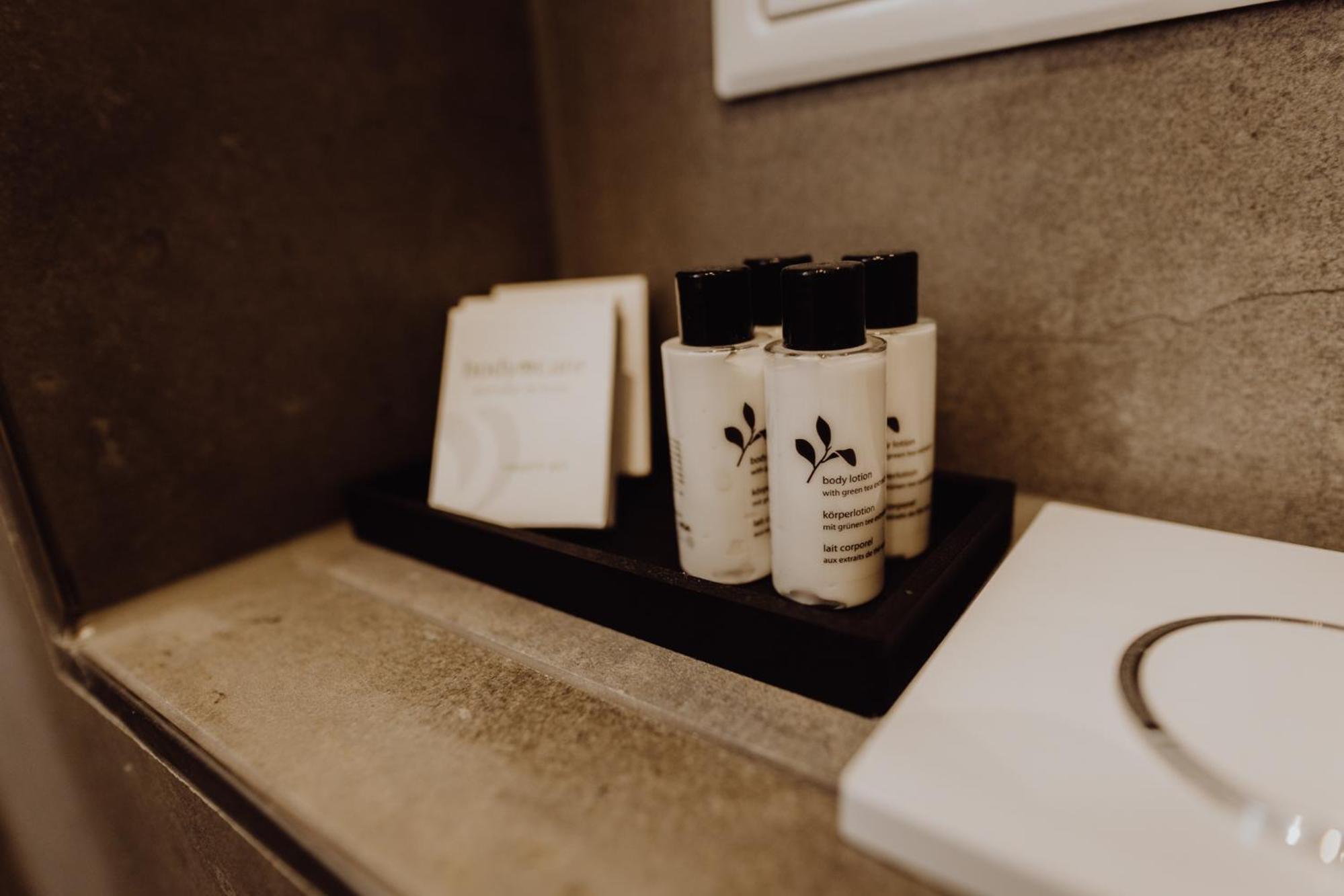 Staylight City - Premium Appartements Mit Balkon 힐데스하임 외부 사진